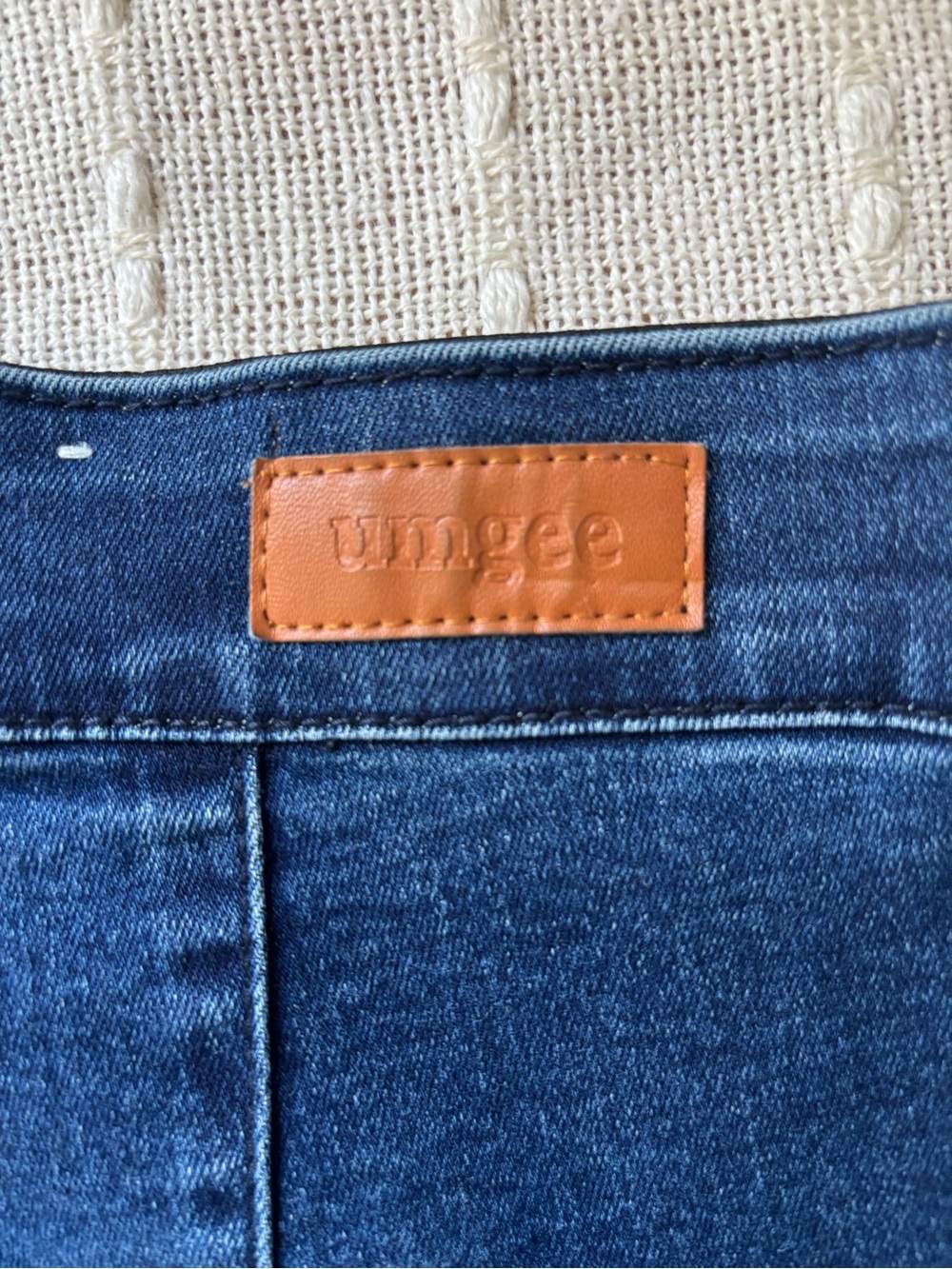 Umgee Denim Bell Bottom Flare Boho Jeans Raw Hem Stretch Size 13 Juniors Retro - Picture 9 of 14